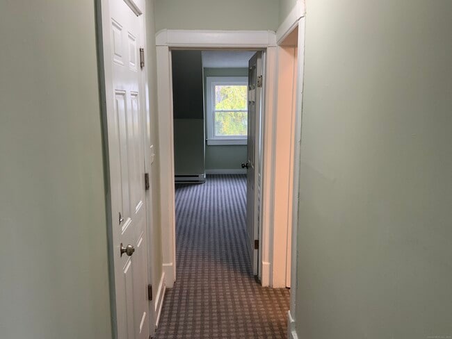 Building Photo - 23 Williams St