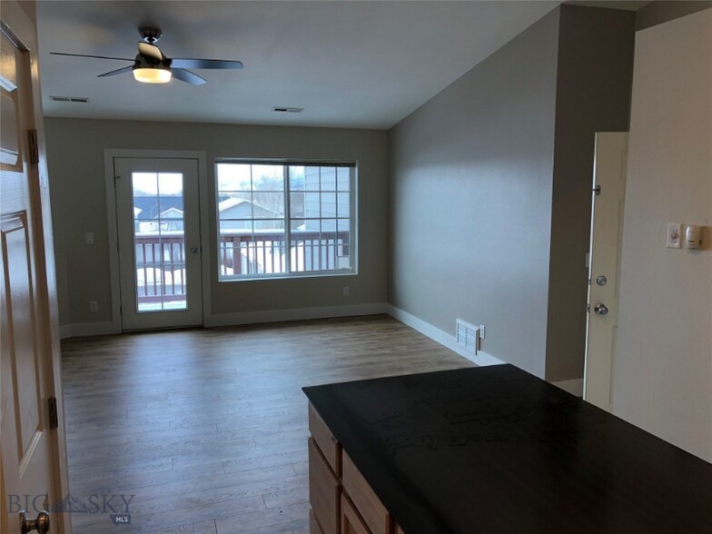 Building Photo - 3505 Fallon St