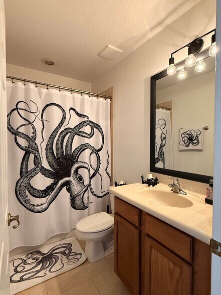 Building Photo - 9527 Brookville Ct