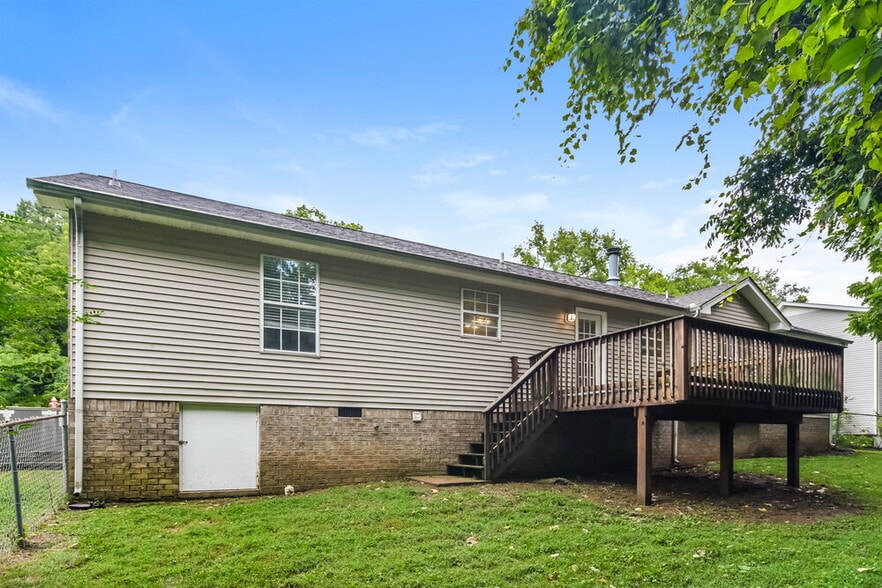 Building Photo - 4560 Whites Creek Pike