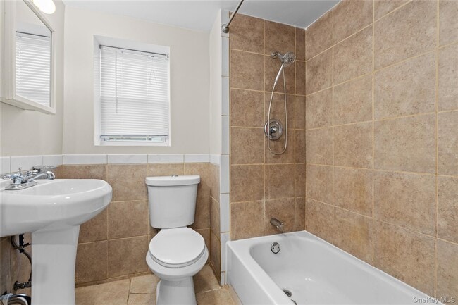 Building Photo - 26 Indiana Ave