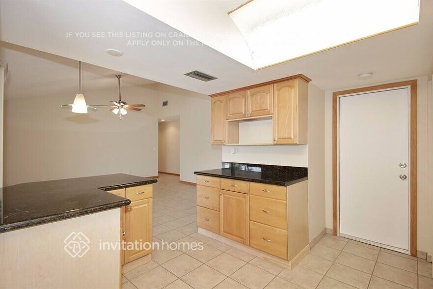 Building Photo - 11100 NW 27th St