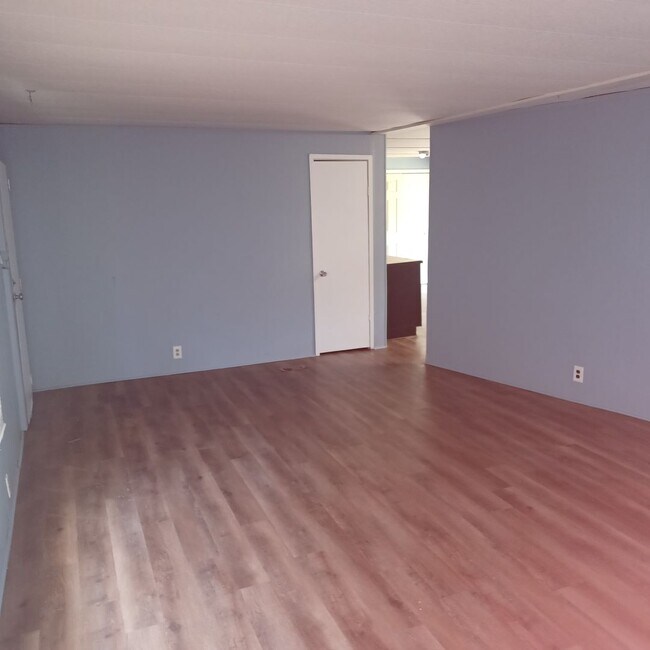 Building Photo - 3 BR 2 BA mobile home on half an acre