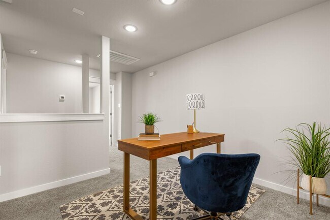 Building Photo - 253 Fieldwood Dr