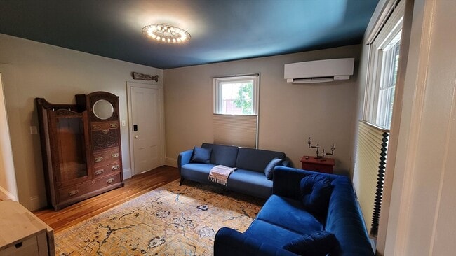 Building Photo - 55 Buffum St