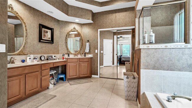 Building Photo - 17835 Arbor Creek Dr