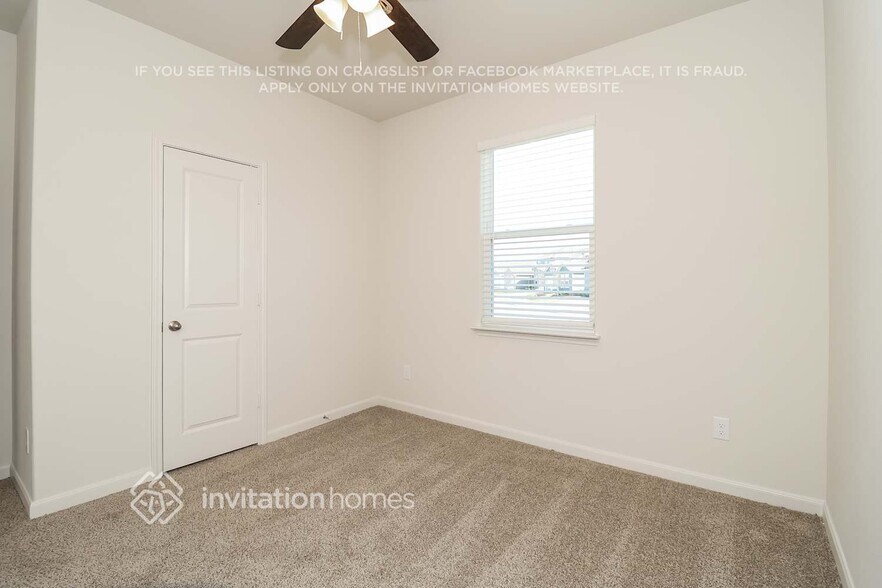 Building Photo - 1345 Wind Drift Wy