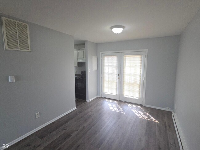 Building Photo - 3338 Tara Ln