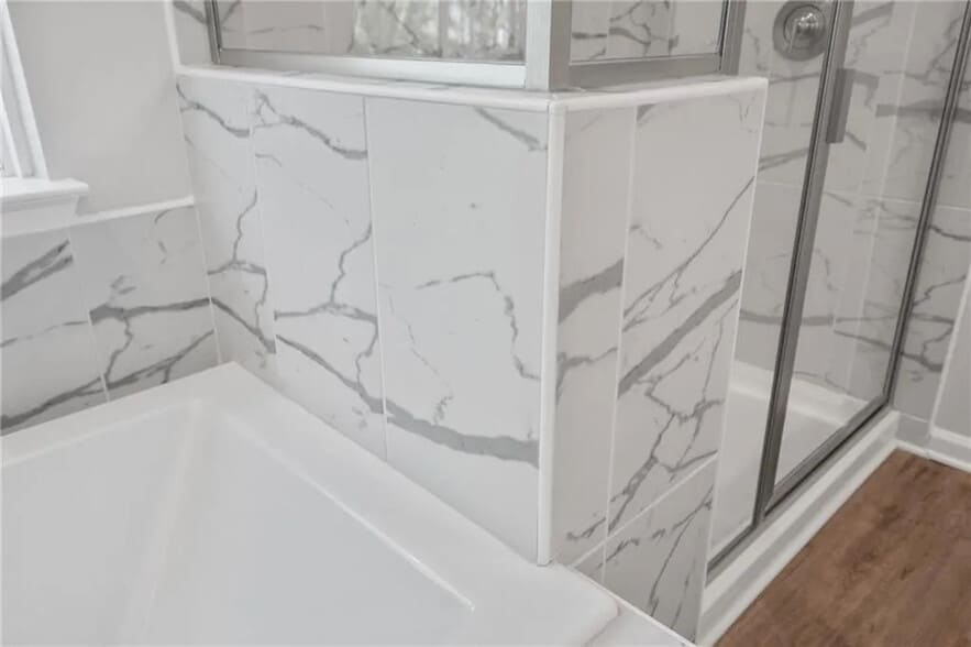 Building Photo - Room in House on Riverwood Dr