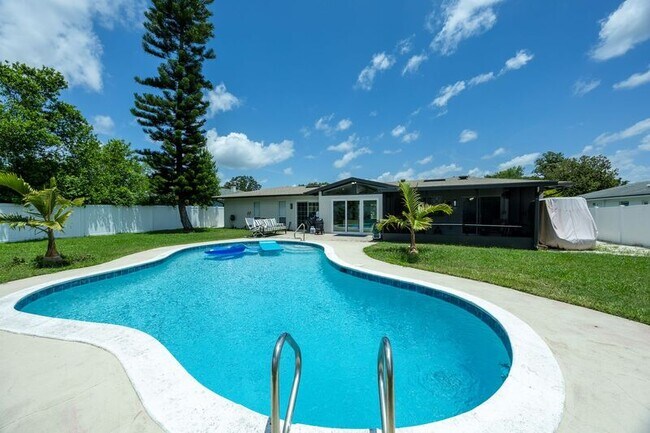 Building Photo - 2952 De Brocy Way