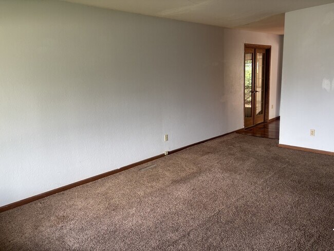 Building Photo - 269 Jacolyn Dr NW