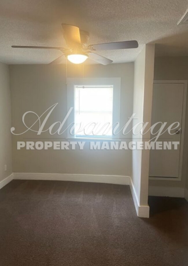 Building Photo - Very Nice Newly Rehabbed Home in North Mem...
