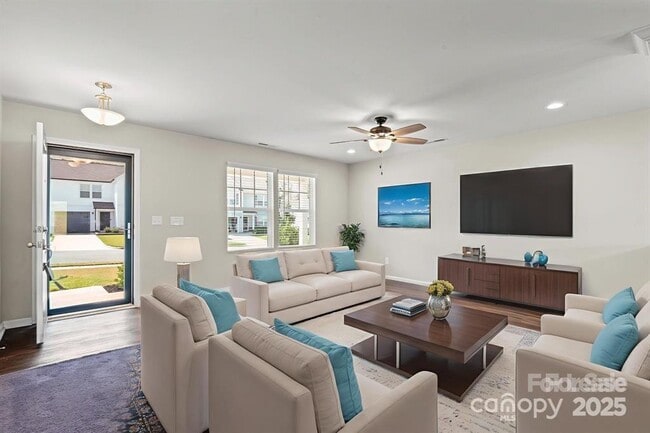 Building Photo - 134 Clove Hitch Dr