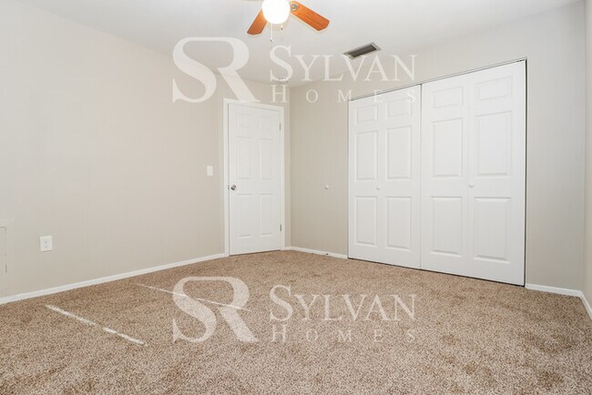 Building Photo - Coming HOME never felt so good!