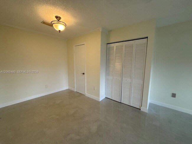 Building Photo - 6900 NW 169th St