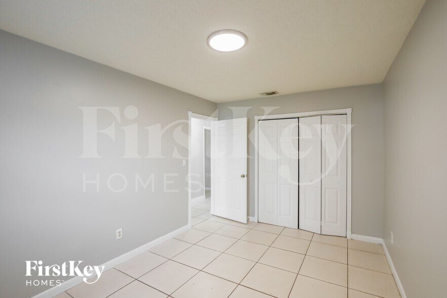 Building Photo - 25024 SW 128th Pl