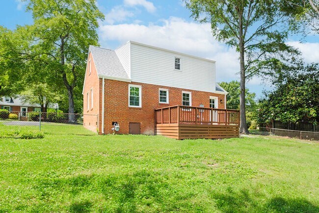 Building Photo - Great Completley renovated Cape Cod for Re...