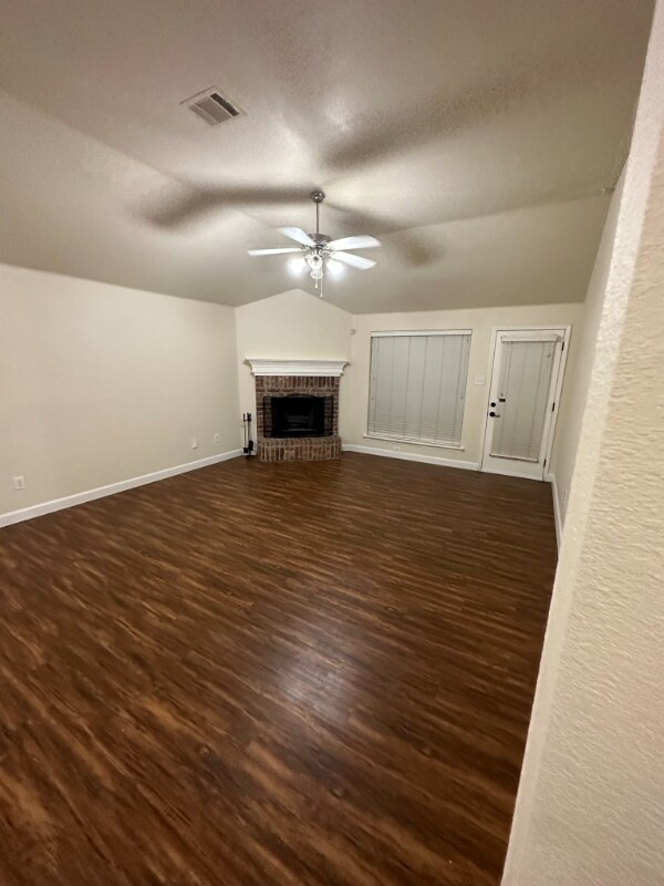 Building Photo - 1324 Sierra Blanca Dr