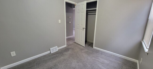 Building Photo - 8057 Meadow Ave