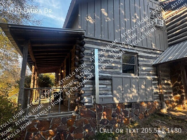 Building Photo - 4019 Laura Dr