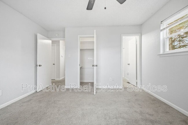 Building Photo - 3228 Dunnbury Ct