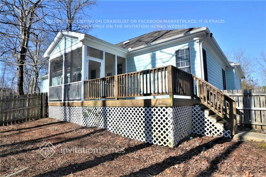 Building Photo - 102 Shenandoah Way