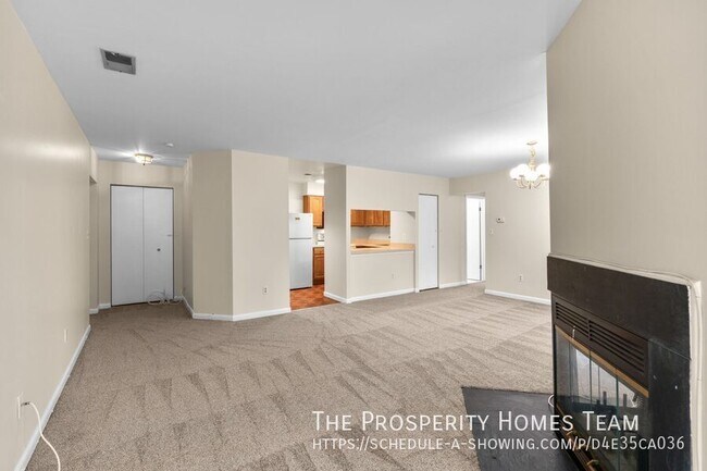 Building Photo - 2217 Lowells Glen Rd