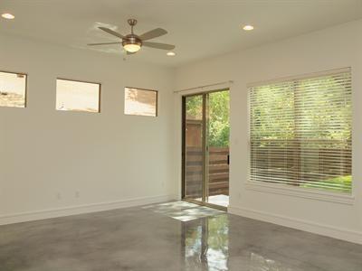 Building Photo - 4605 Avenue B None Ave