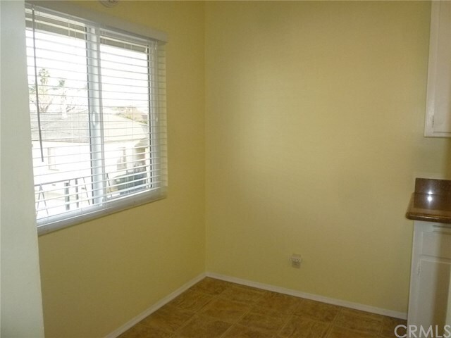 Building Photo - 15919 Dalton Ave