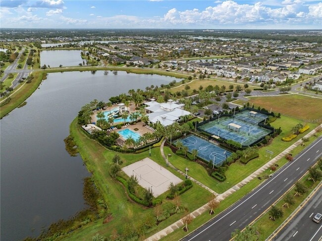 Building Photo - 5636 Silver Sun Dr