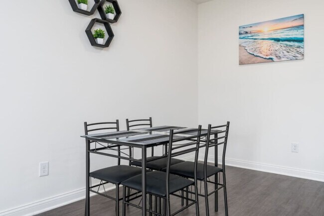 Building Photo - 5821 Elevated Way