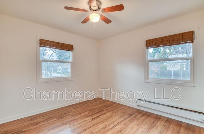 Building Photo - 1252 NW Milwaukee Ave