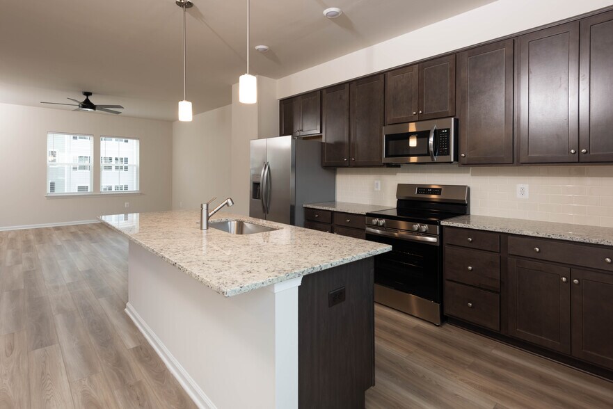 Kitchen - 411 18th Ave