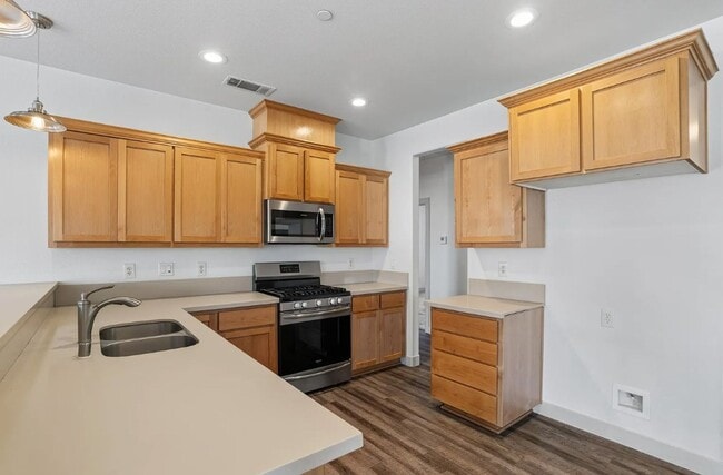 Building Photo - Lake California Home with 2 Car Garage and...
