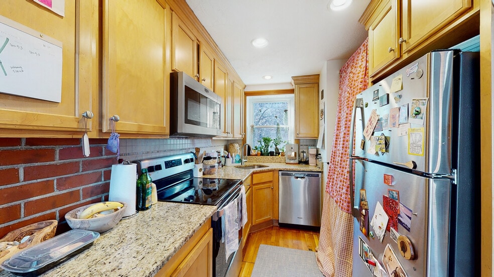 Building Photo - 51 Hemenway St