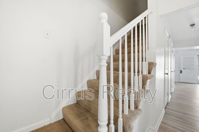 Building Photo - 4309 Midhurst Ln