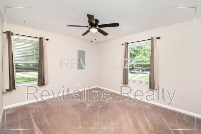 Building Photo - 4053 Sallie Ct