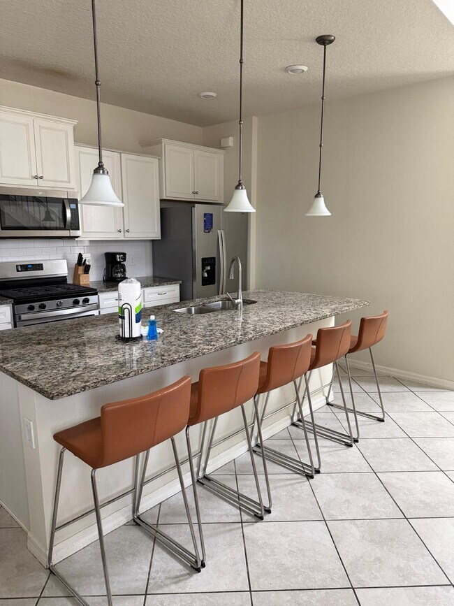 Building Photo - 5517 Misty Oak Cir