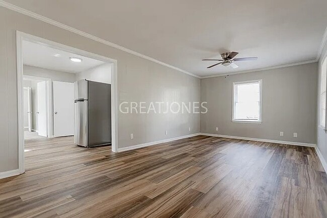 Building Photo - 4346 Pinebrook Dr