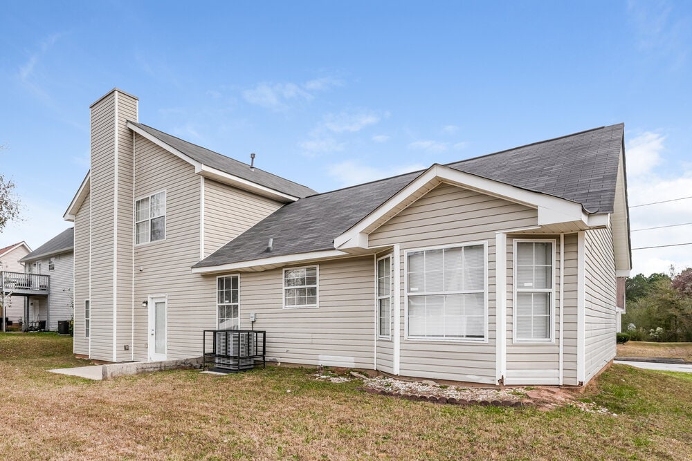 Building Photo - 3735 Salem Chapel Dr