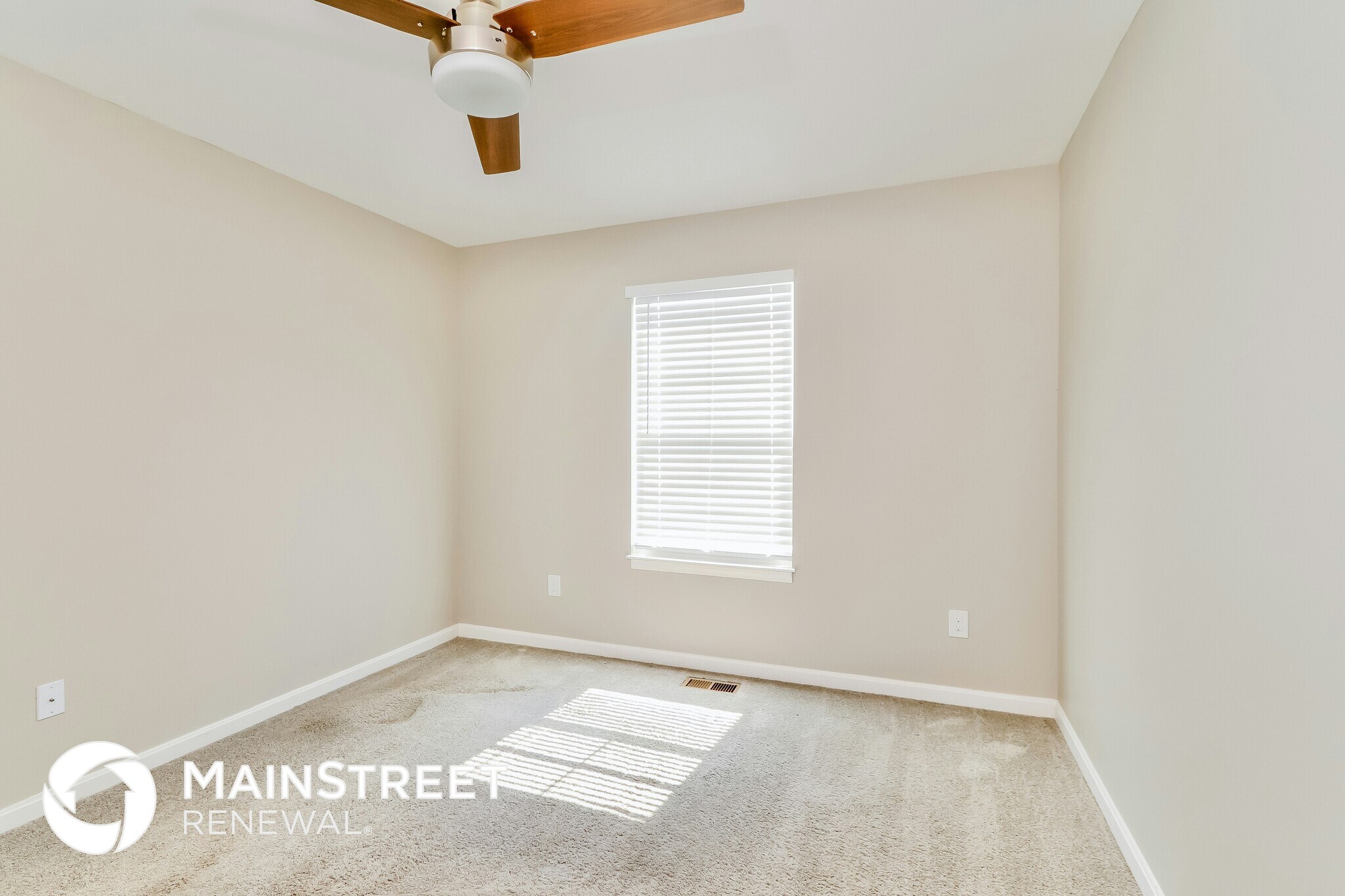 Building Photo - 2062 Hoosier Way