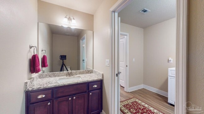 Building Photo - 4444 Piedmont Way
