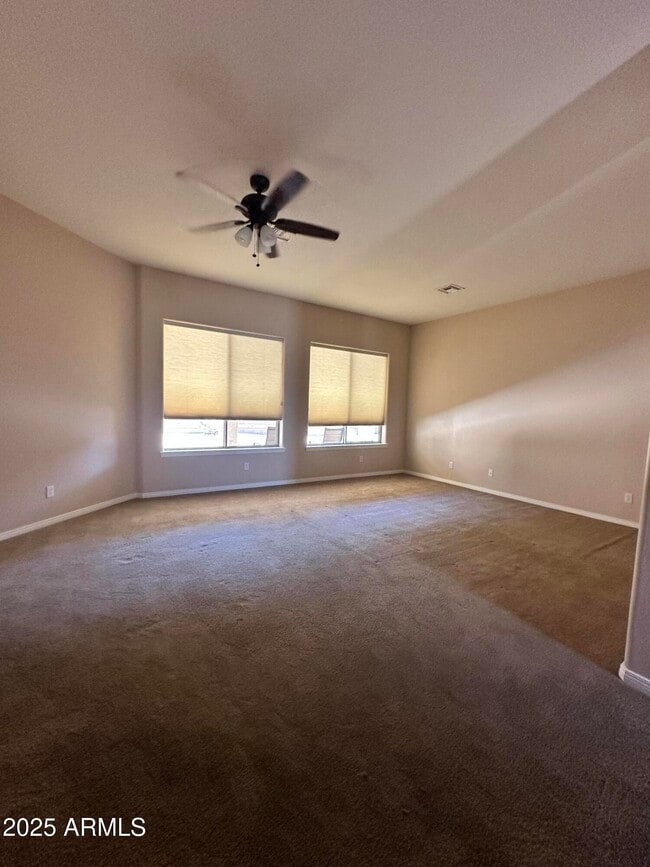 Building Photo - 2627 E Acoma Dr