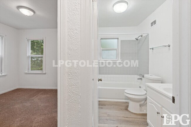 Building Photo - 1109 Turner Ave