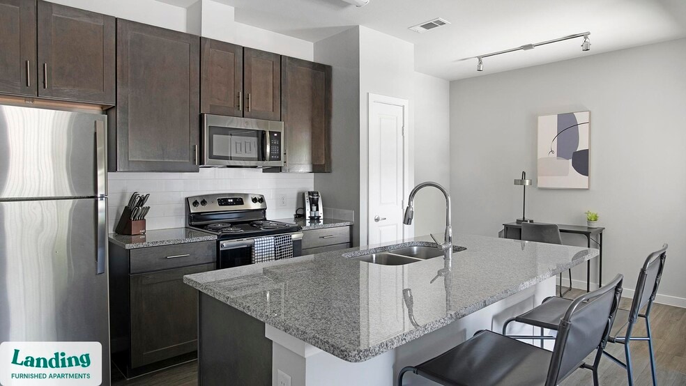 Building Photo - 8200 Clarksprings Dr