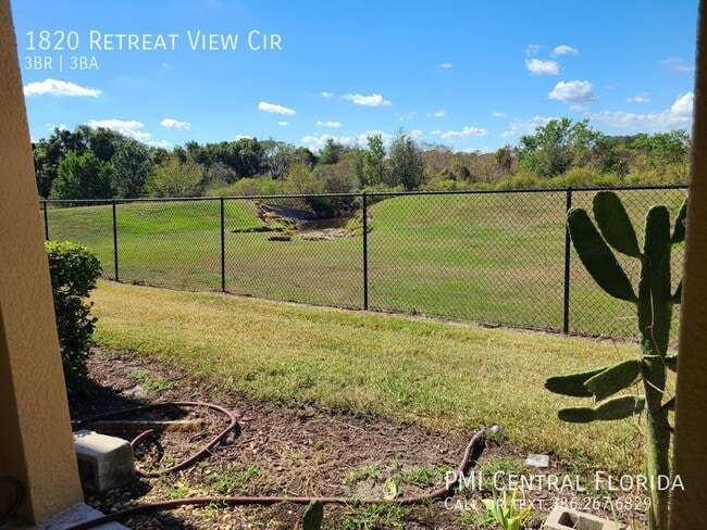 Building Photo - 1820 Retreat View Cir