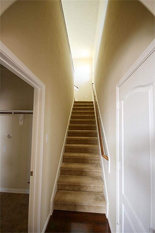 Building Photo - 24547 Foxberry Glen Ln