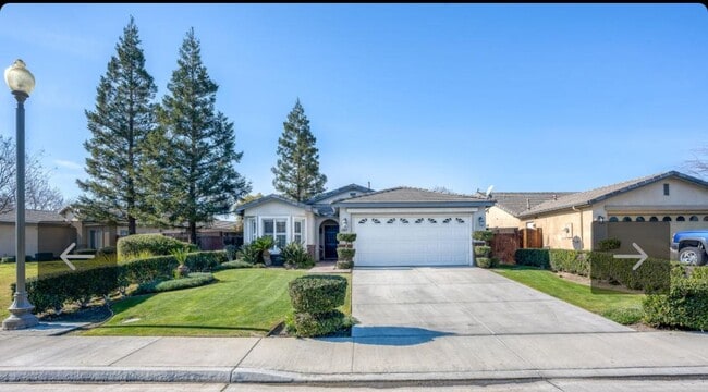 Primary Photo - 1607 Halliana Ct