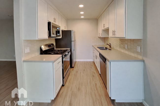 Building Photo - 2336 Villanova Cir