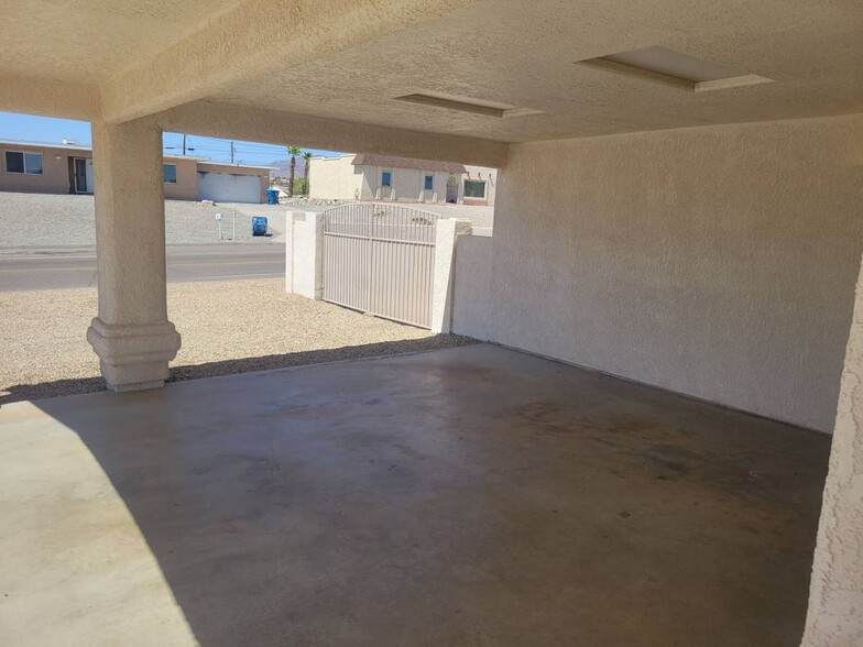 Building Photo - 2846 Seville Ln